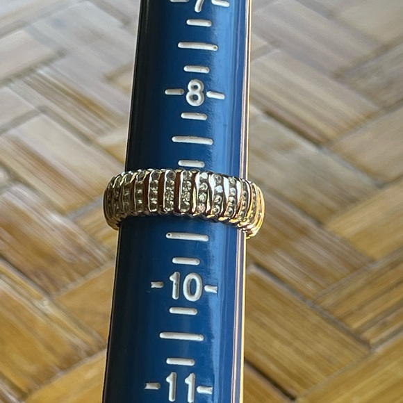 Unisex sterling & CZ band ring - Picture 5 of 8